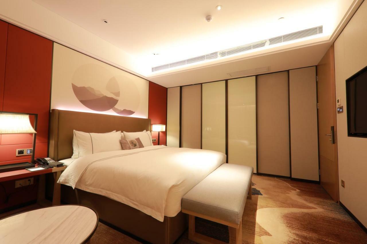 Echeng Hotel Changsha Exteriör bild
