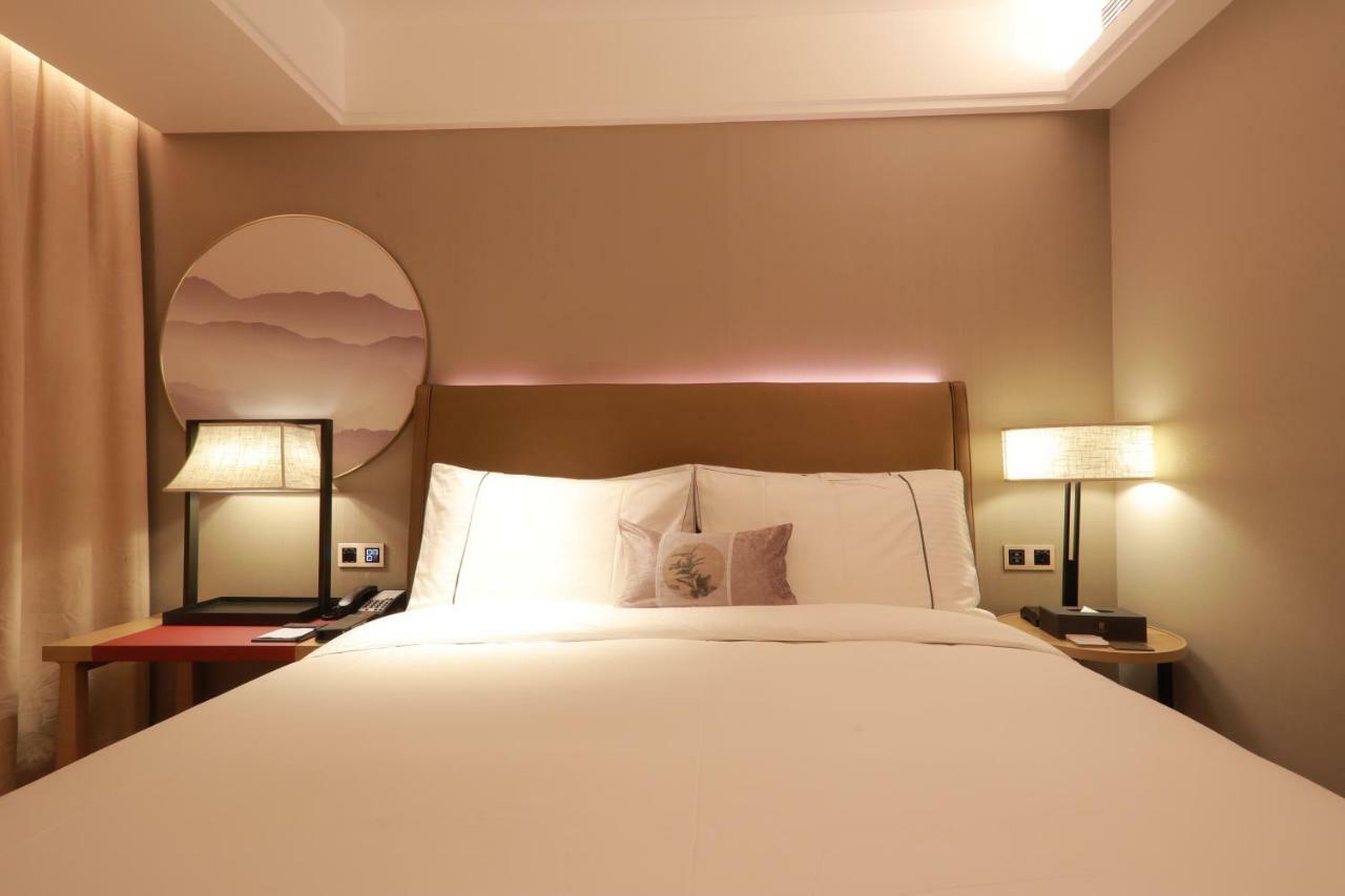 Echeng Hotel Changsha Exteriör bild